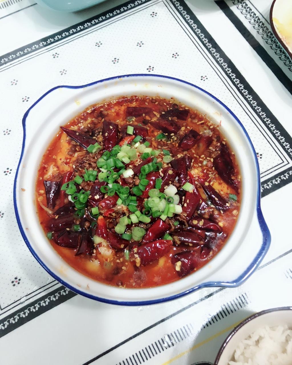 水煮肉片：辣椒的盛宴