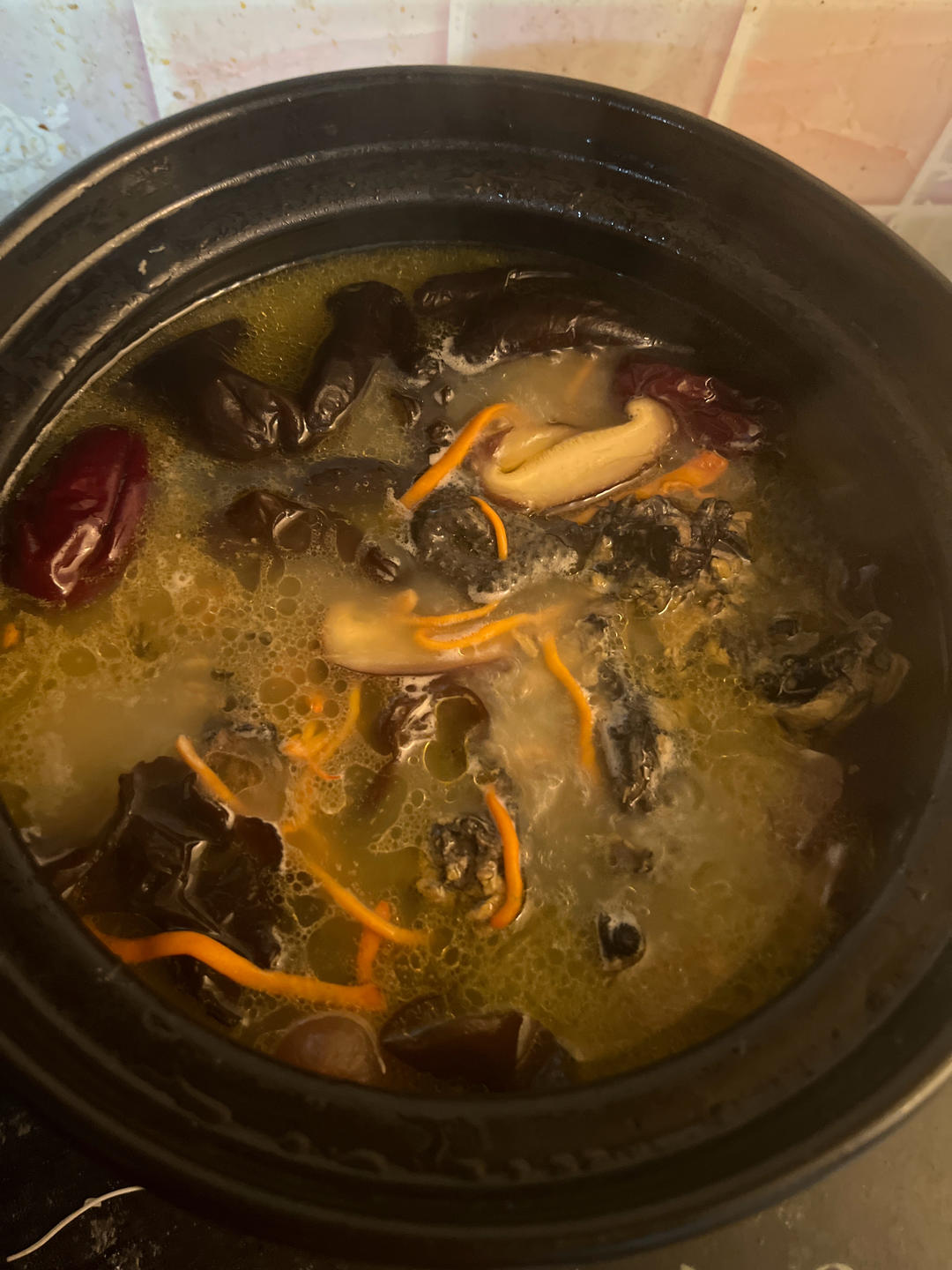 补血补气乌鸡汤