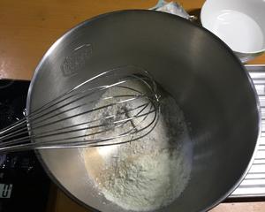 奶香小面包、奶香面包卷，两种整形方法……的做法 步骤2