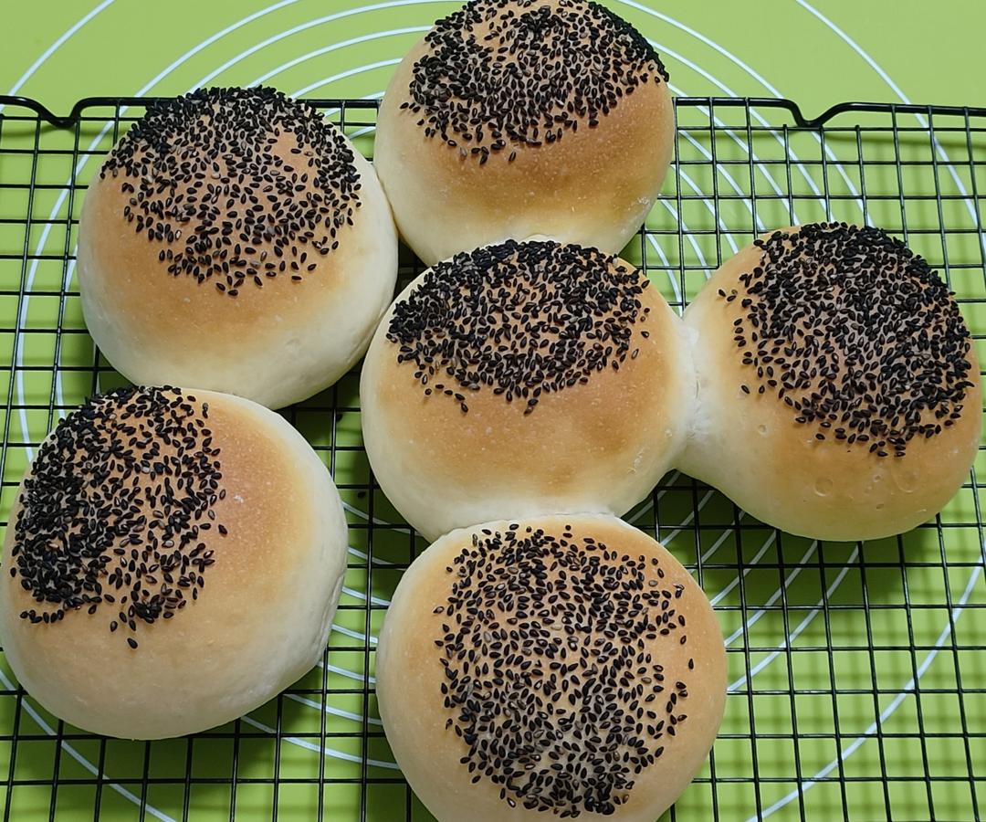 基础面包-汉堡胚（手揉法）