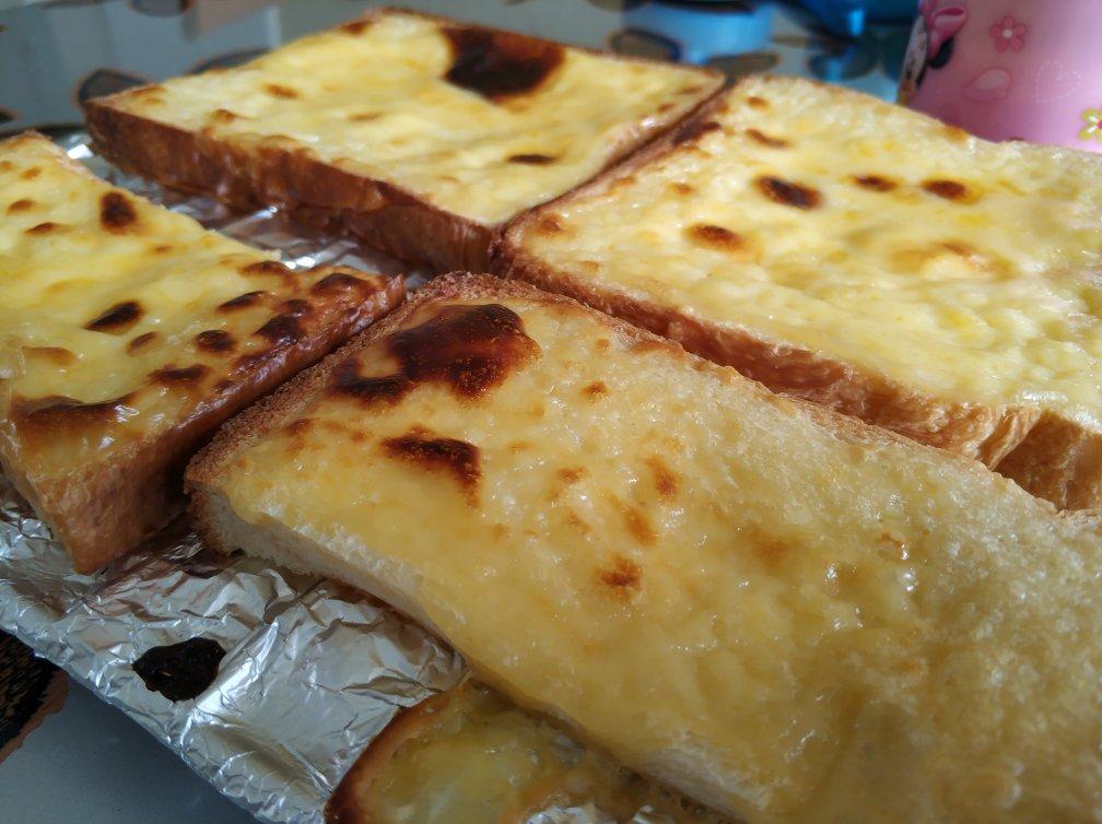 岩烧乳酪吐司片