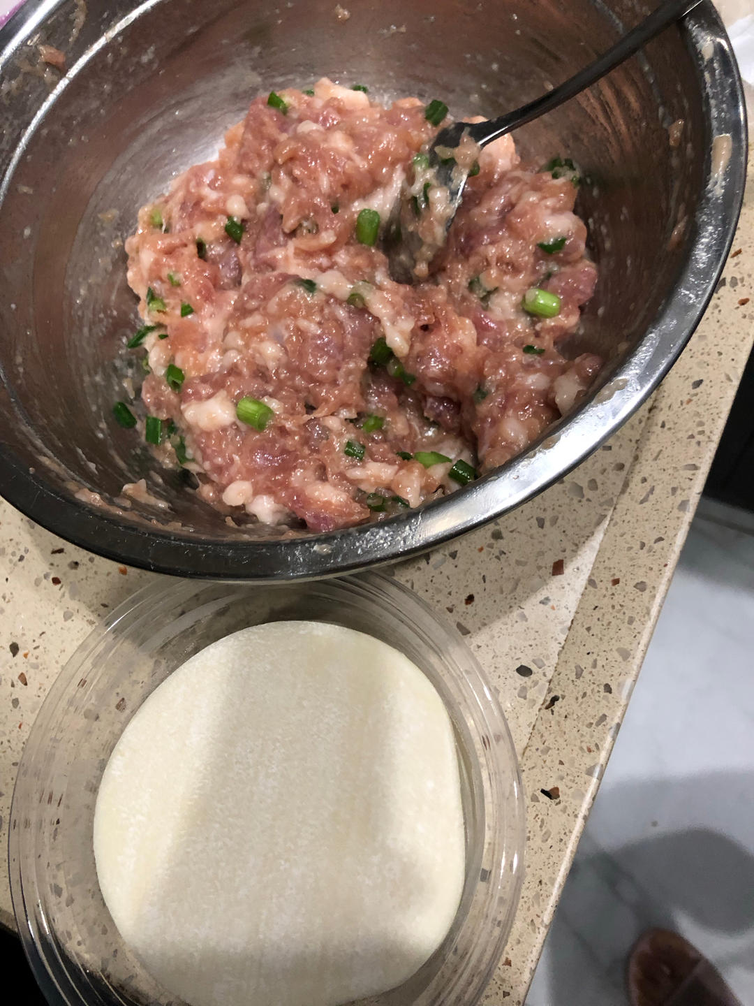 免揉面‼️脆底爆汁‼️懒人版拇指生煎包‼️