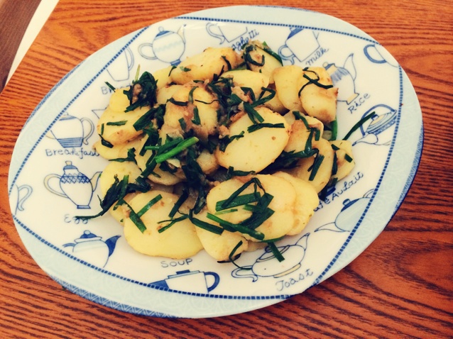 韭菜炒土豆