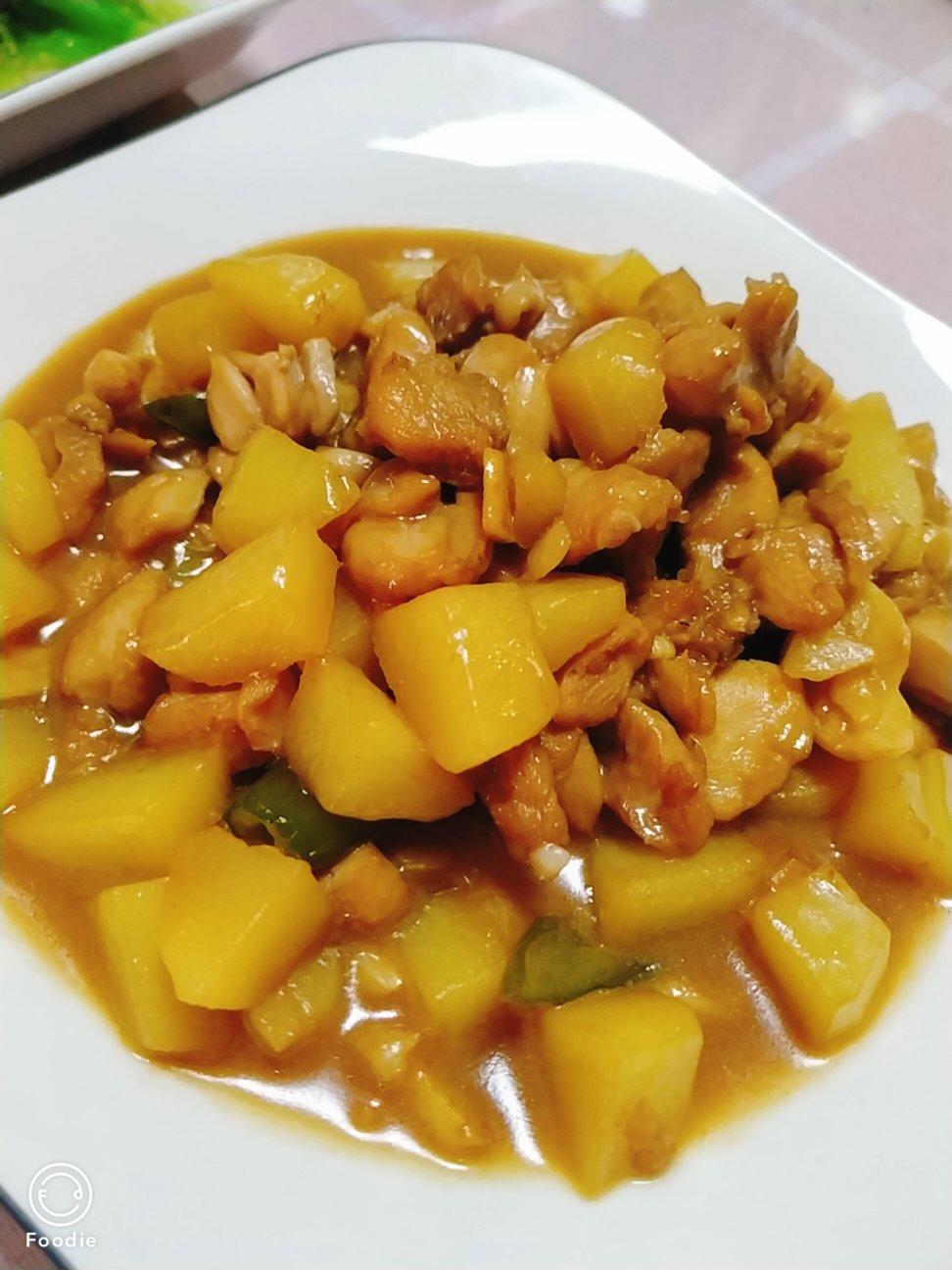 土豆炖鸡腿肉