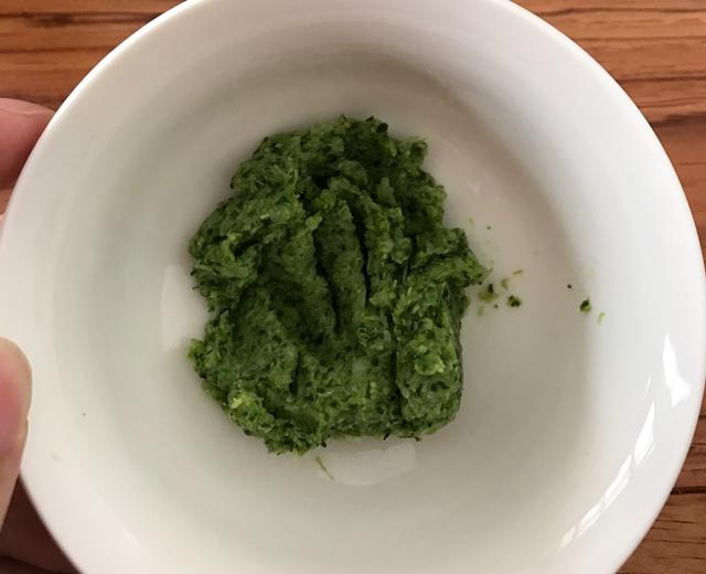 六个月宝宝辅食(西兰花泥)的做法