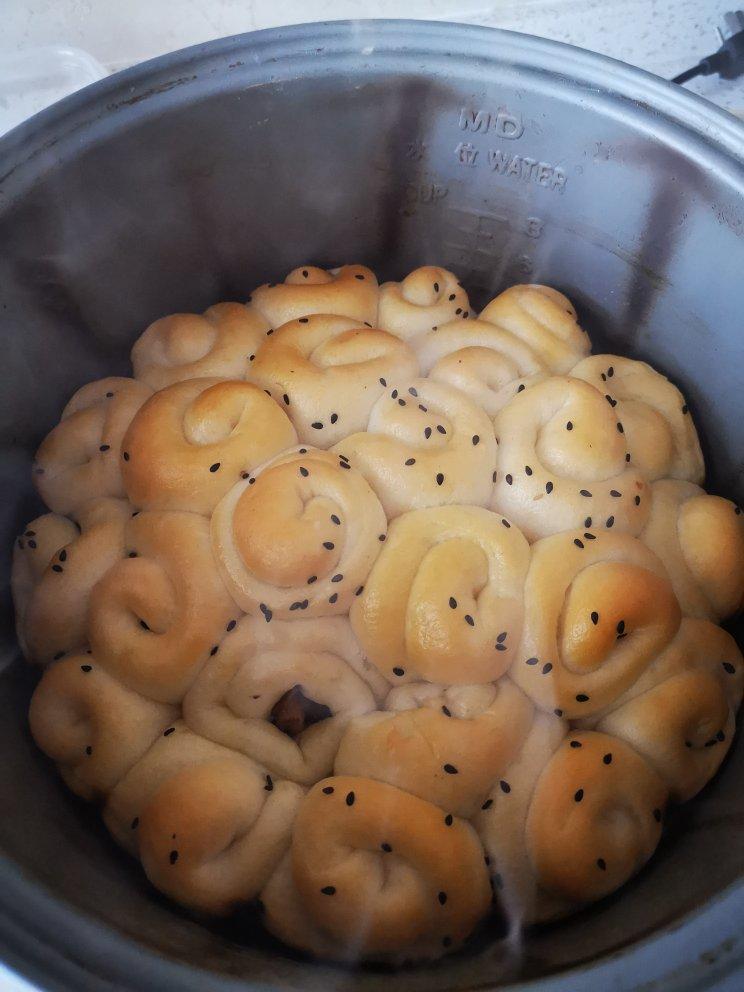 电饭锅红枣面包