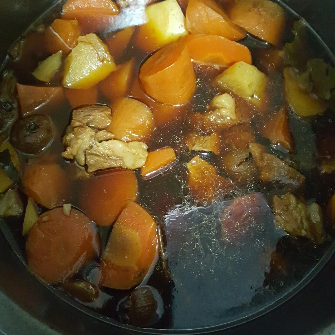 土豆炖牛肉