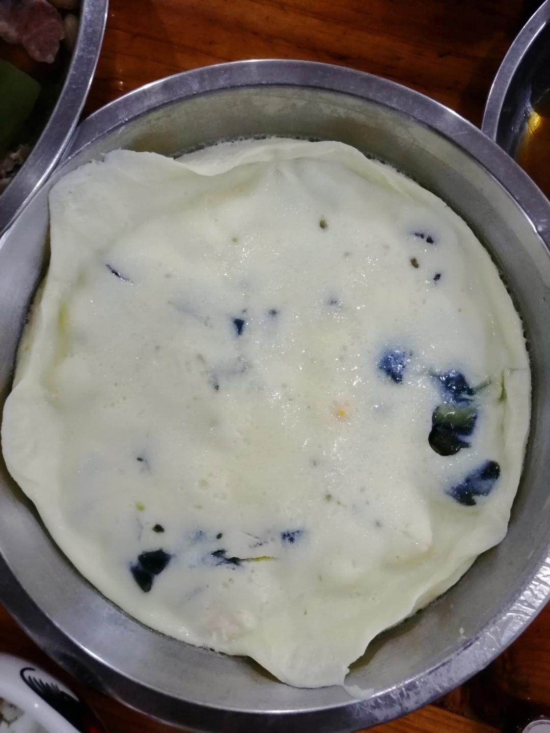 蒸三色蛋(鸡蛋·皮蛋·咸蛋)