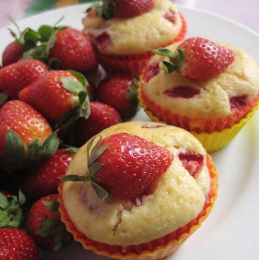 草莓酸奶玛芬的做法