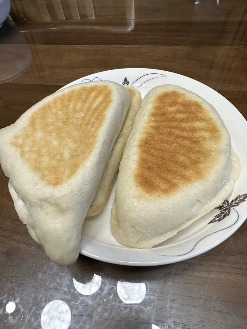 超级无敌豪华版本韭菜盒子（发面）