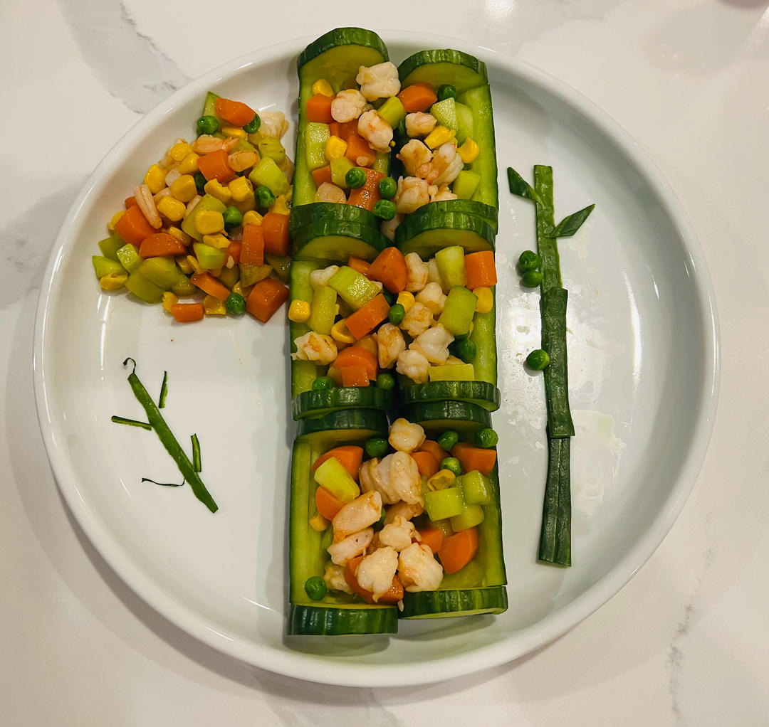 年夜菜｜翠竹报春·鲜虾玉米黄瓜沙拉