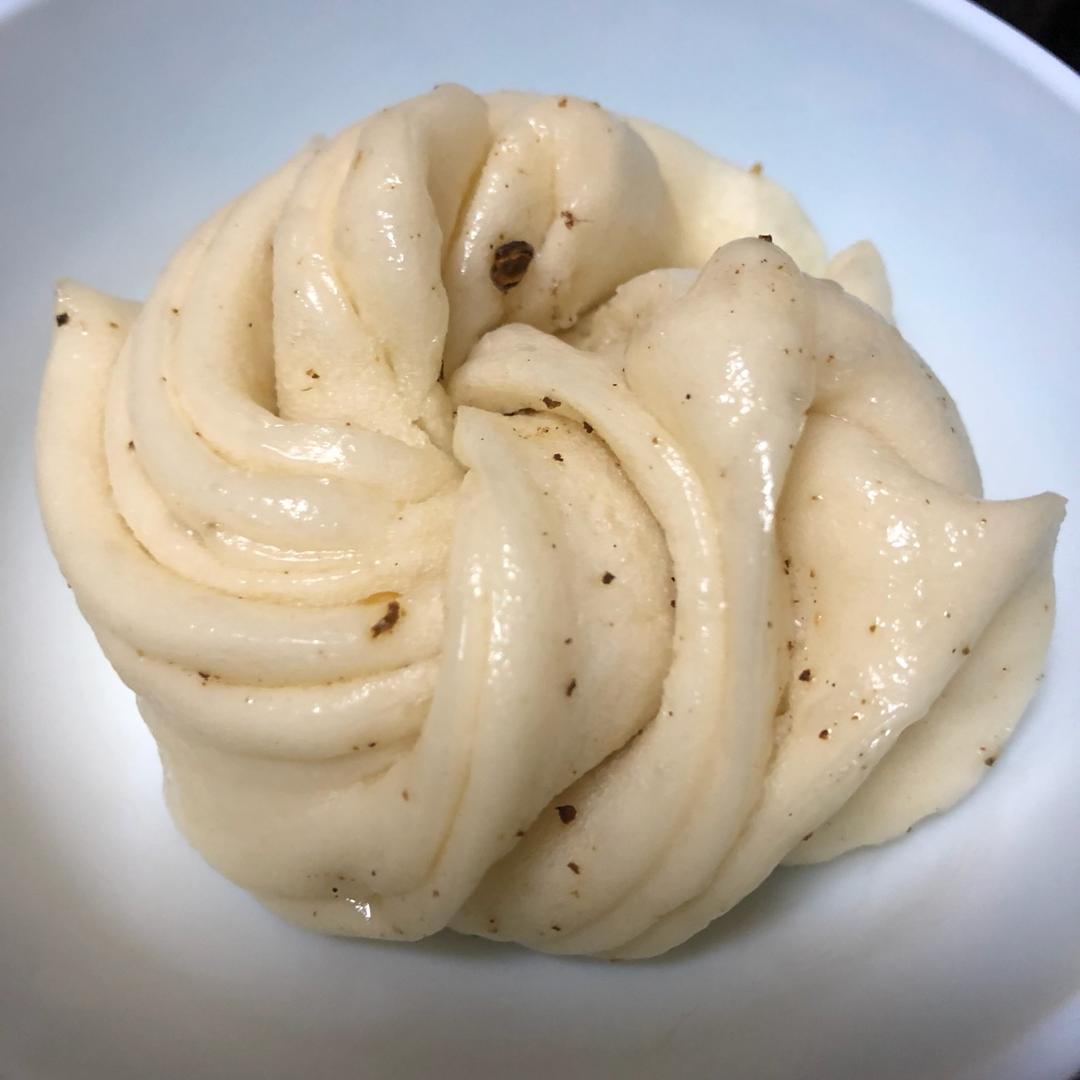 家常椒盐花卷(小视频)