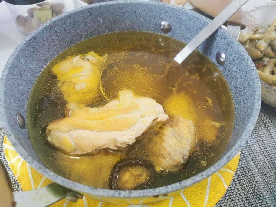 清炖鸡汤