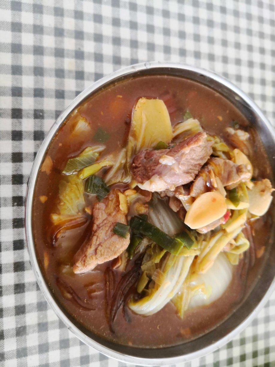 猪肉白菜炖粉条