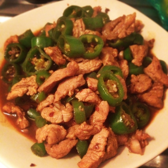 尖椒羊肉小炒