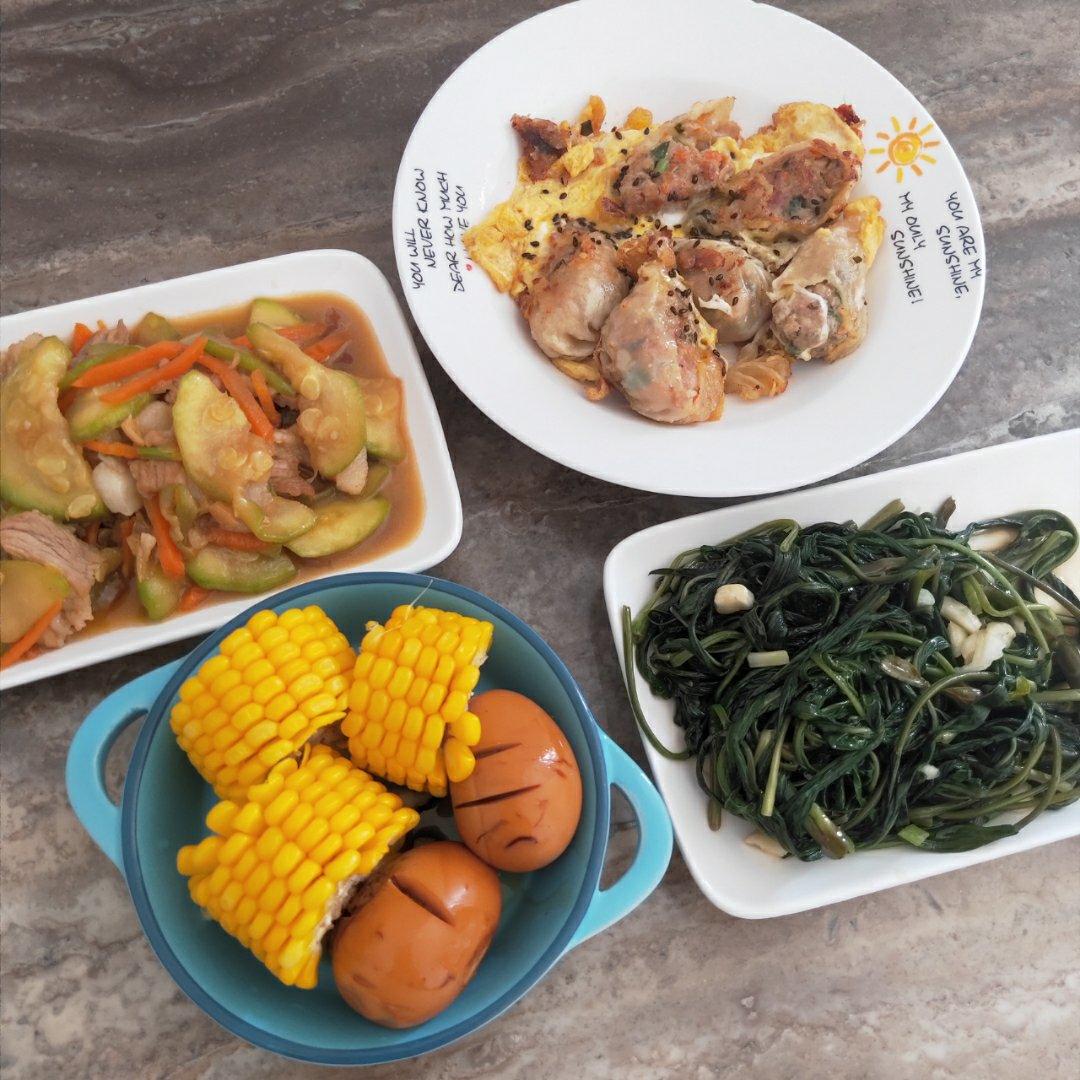 必品阁泡菜王水饺·煎饺抱蛋