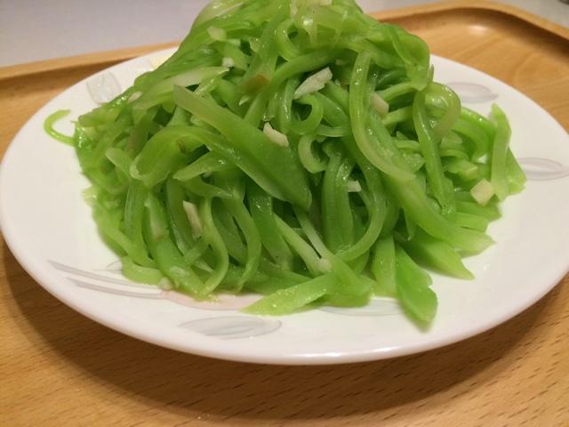 凉拌莴笋丝