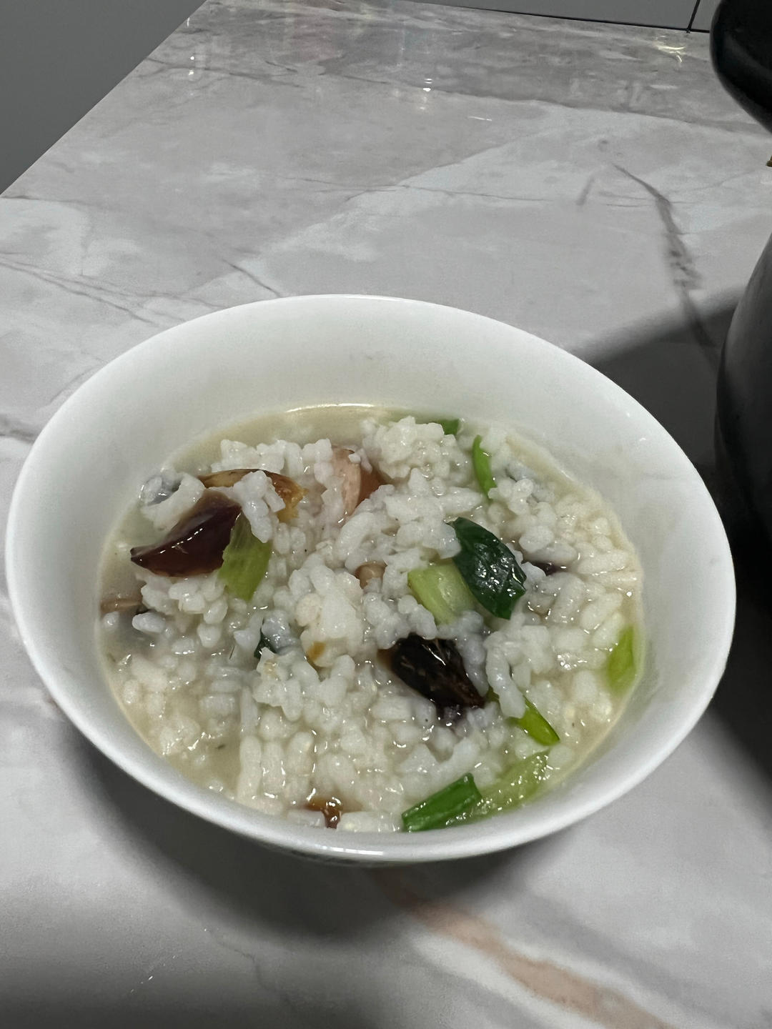 妈妈👩教我做的皮蛋瘦肉粥🥣简单快捷美味😋