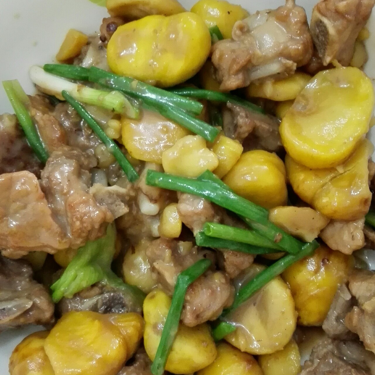 栗子焖排骨