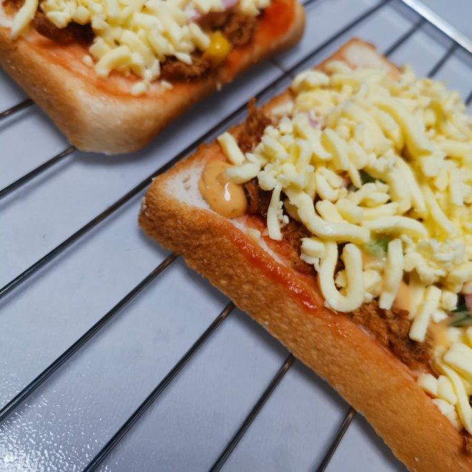 超好吃面包披萨🍕