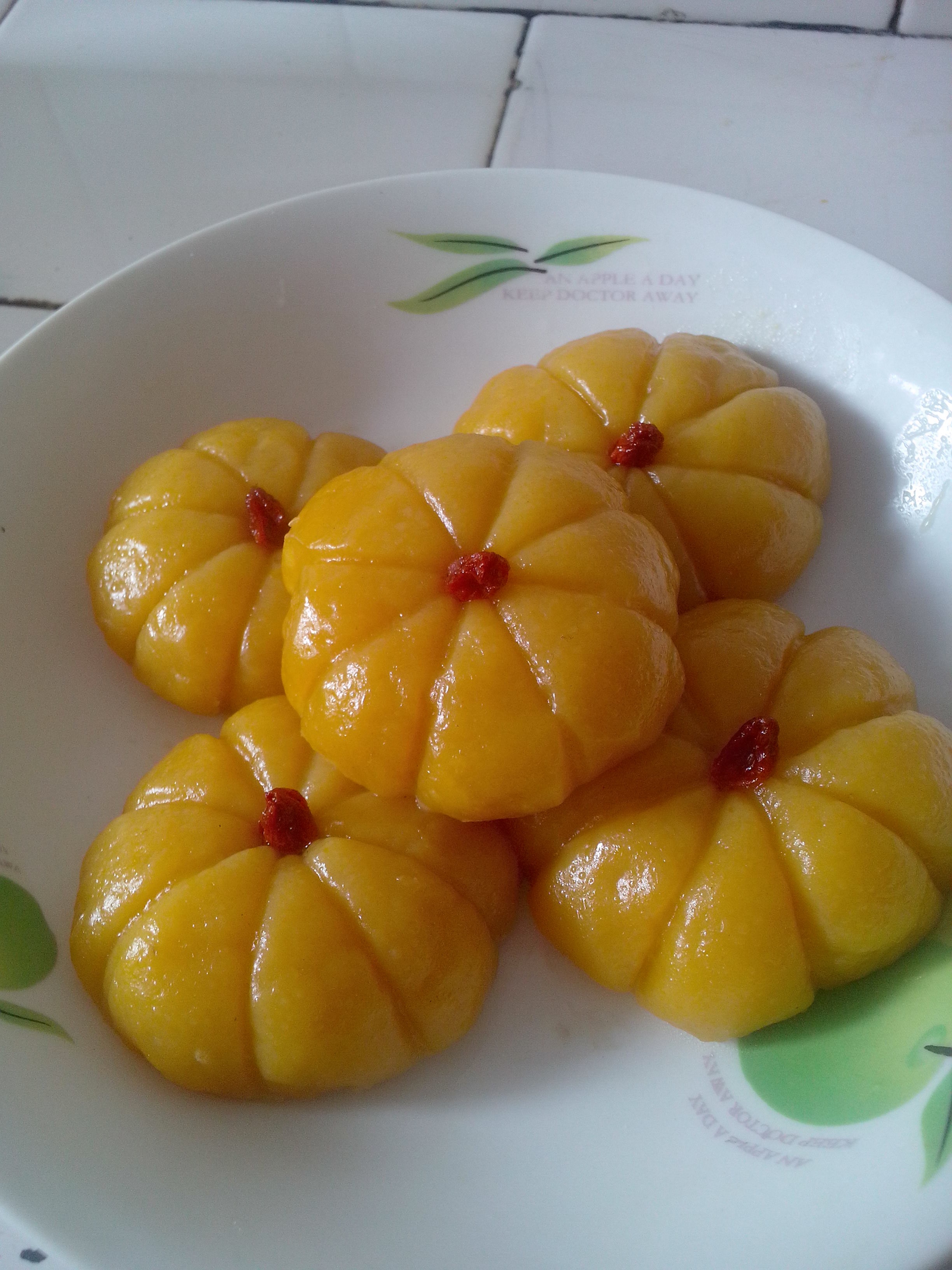 面包树爱家做的南瓜小点心