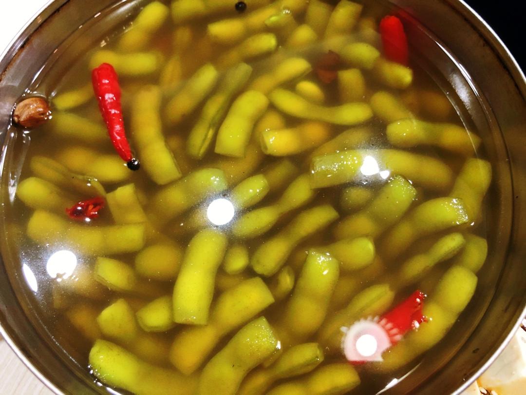 厨师长教你一道小吃：“盐水毛豆”的家常做法，好吃的停不下来