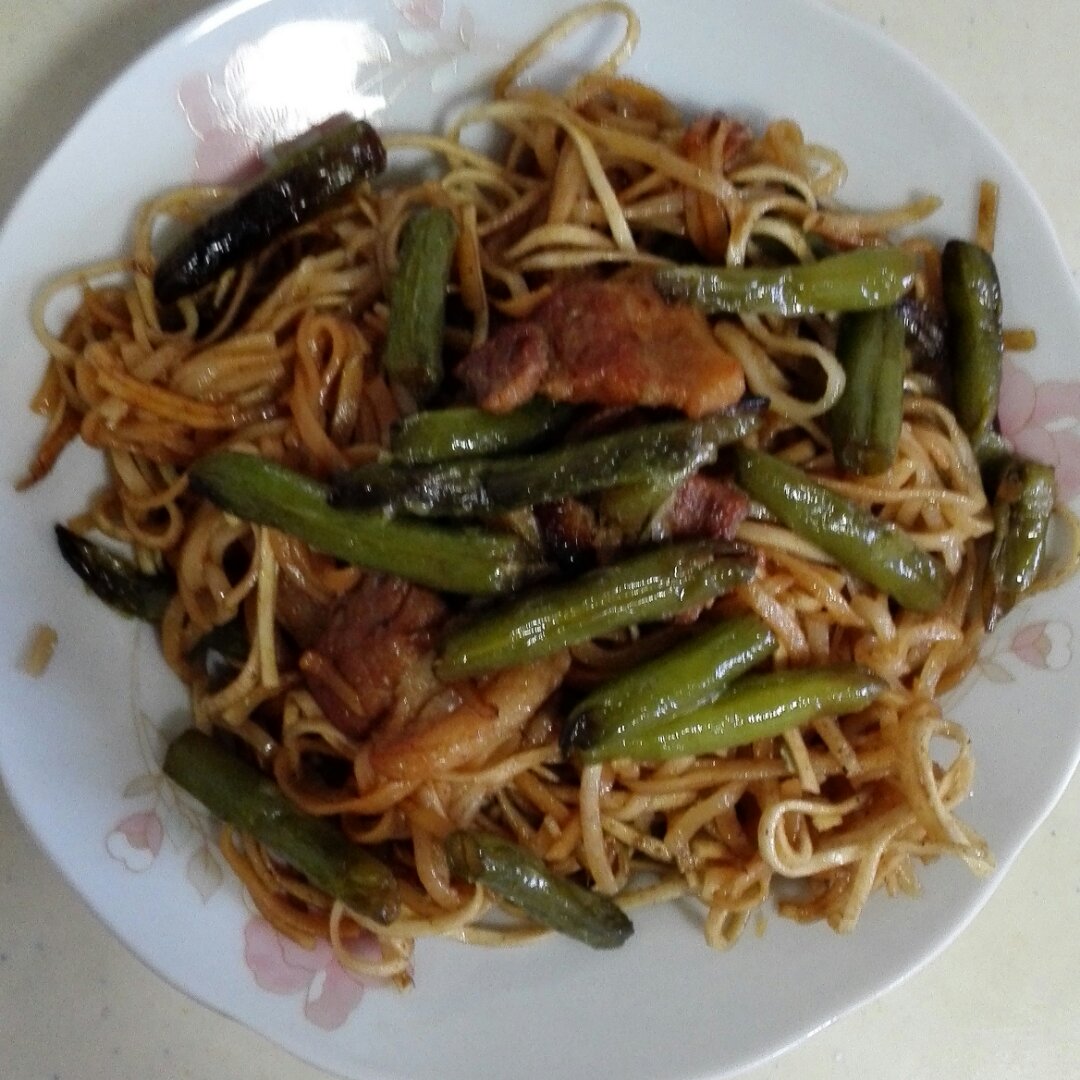 芸豆焖面（附万能的腌肉不老的办法）
