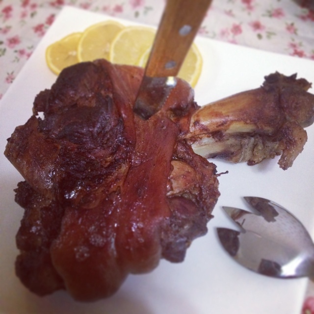 传说中的德国原配方——Schweinshaxe (德式烤猪肘)