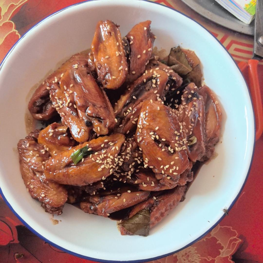 好吃到舔手指的红烧鸡翅😋孩子的最爱❤️