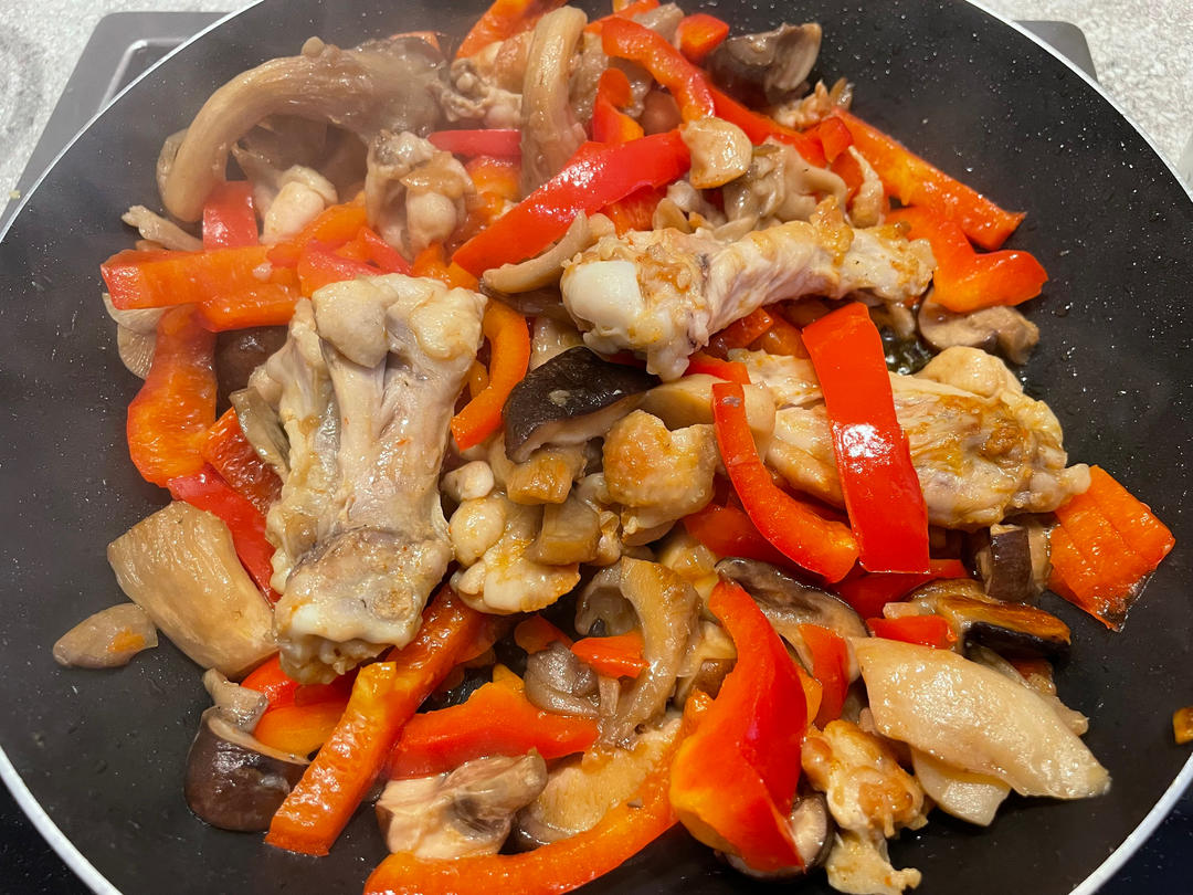香菇鸡腿肉