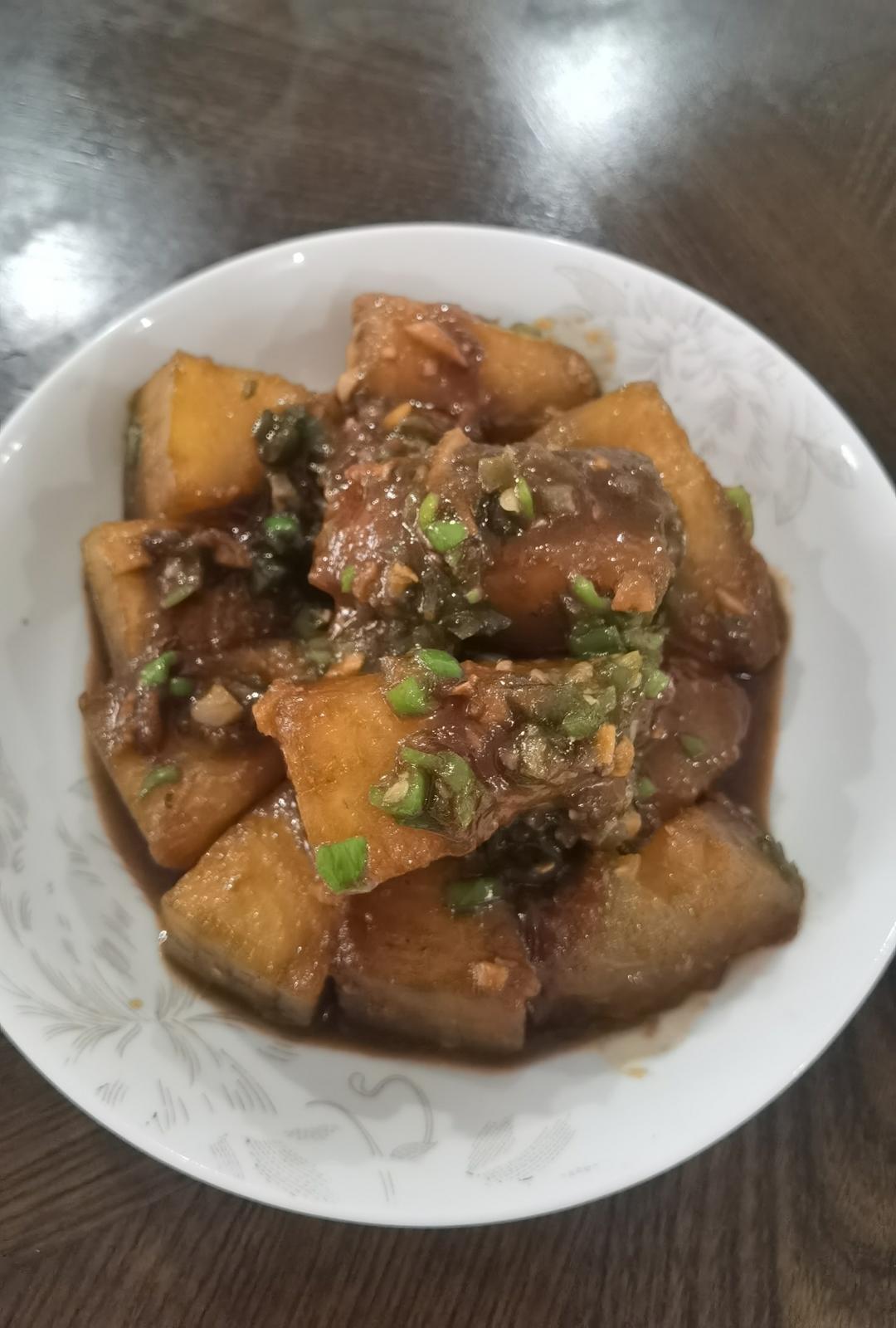 红烧冬瓜最完美做法，不加一滴水，瞬间秒杀红烧肉