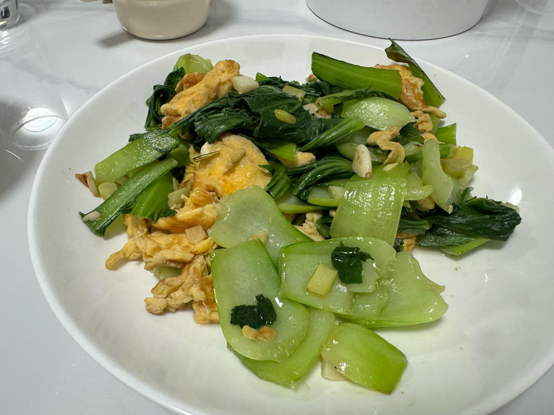 这么操作，油菜炒鸡蛋超好吃