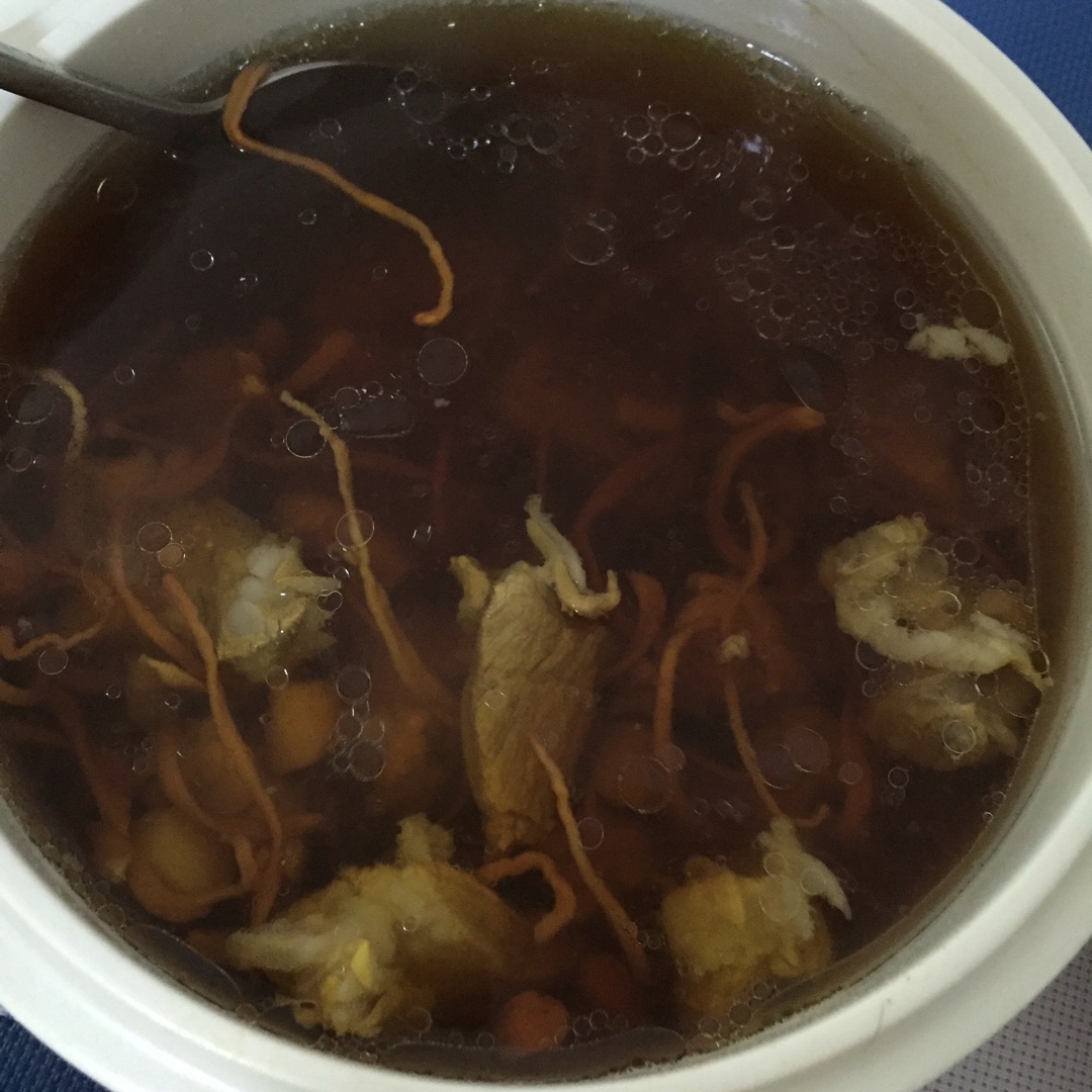 虫草花干贝玉米汤