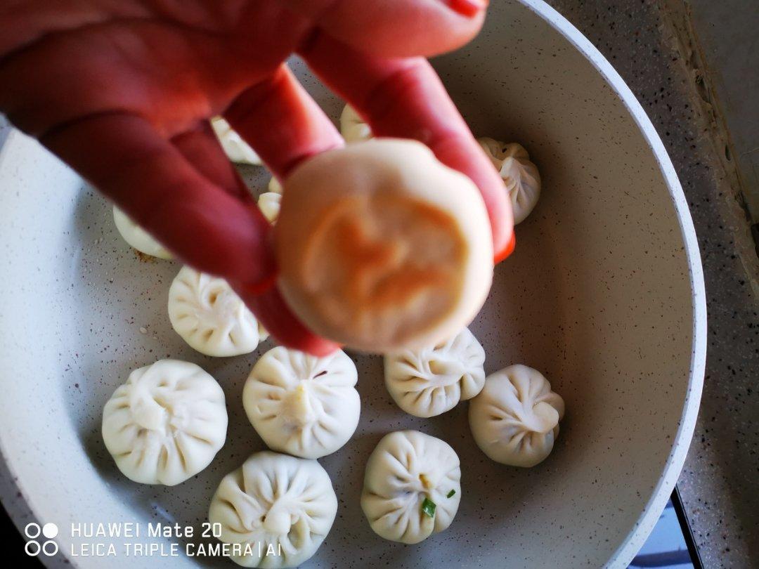 韭菜鸡蛋冰花煎饺