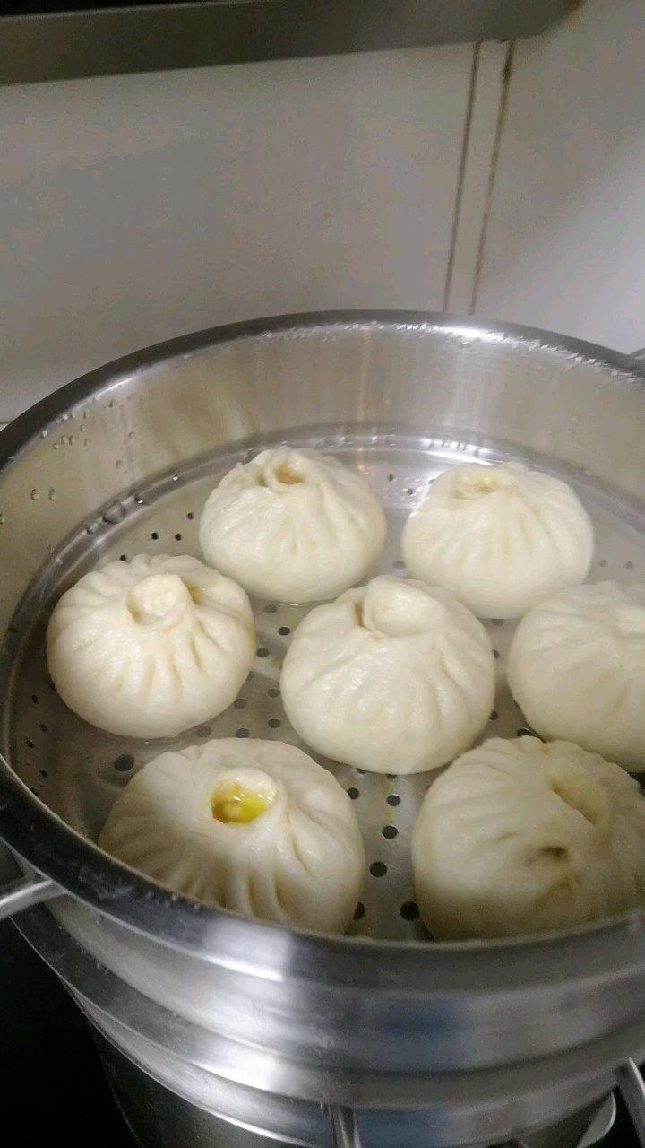 手把手教你捏出漂亮的包子褶（ 附小视频）