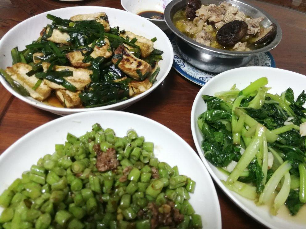 超简单的下饭菜🔥肉末豆角，好吃到流泪