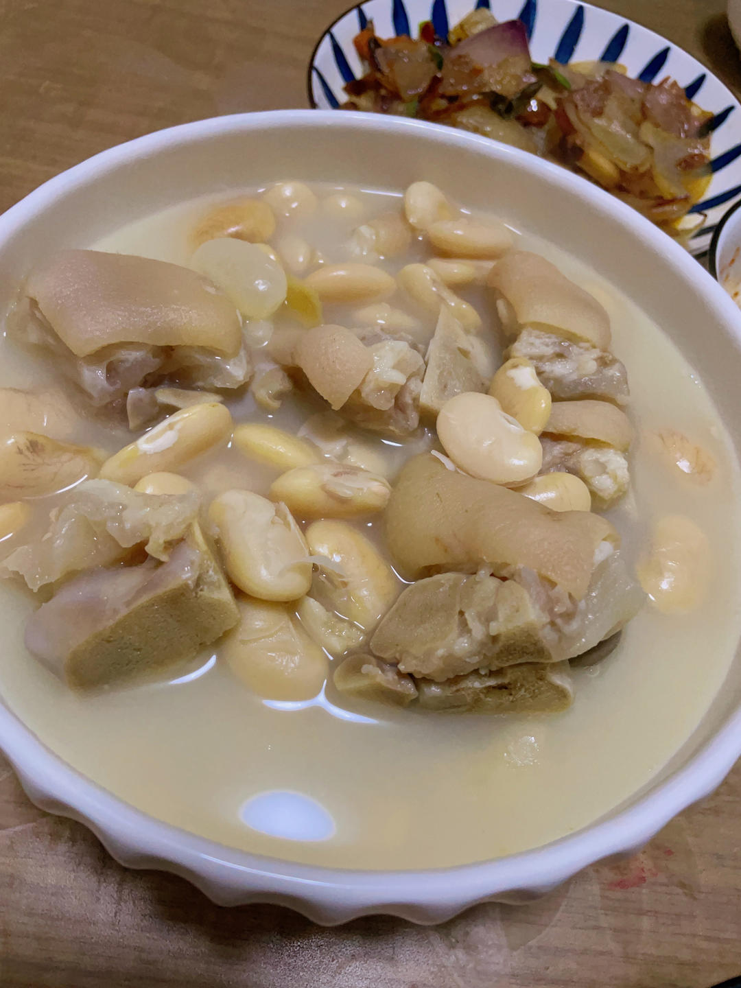 雪豆炖猪蹄——出白汤的关键所在