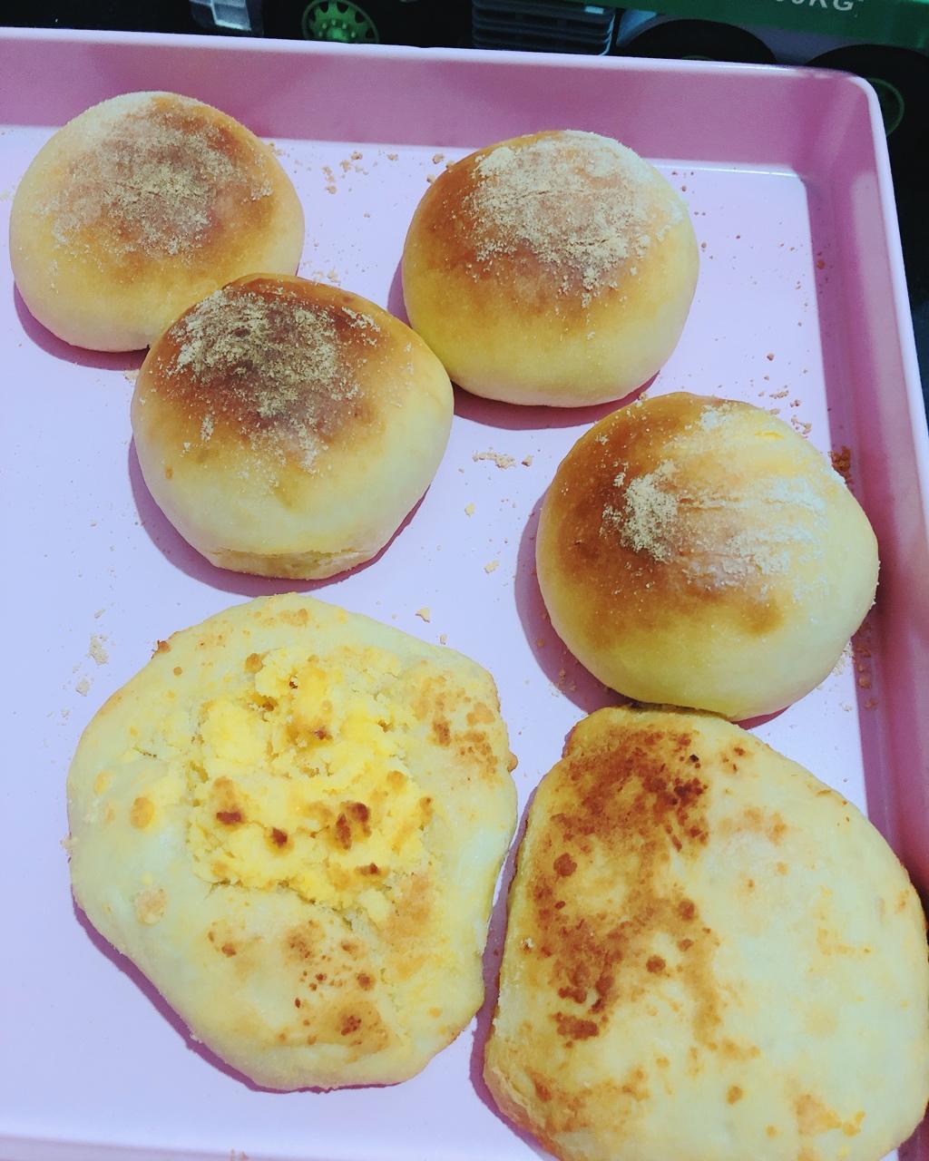 豆沙蛋黄面包～好吃到哭～