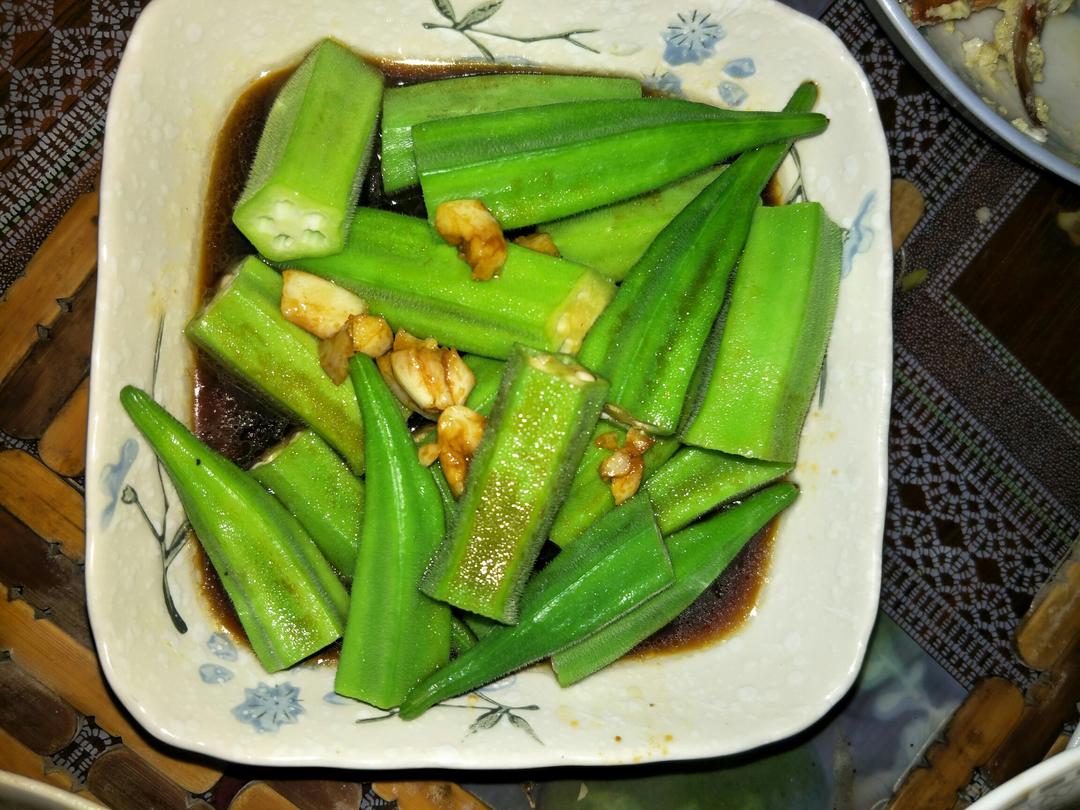 蒜蓉秋葵