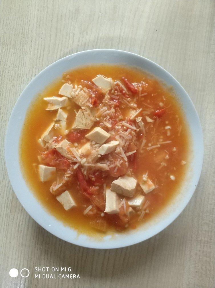 番茄金针菇汤