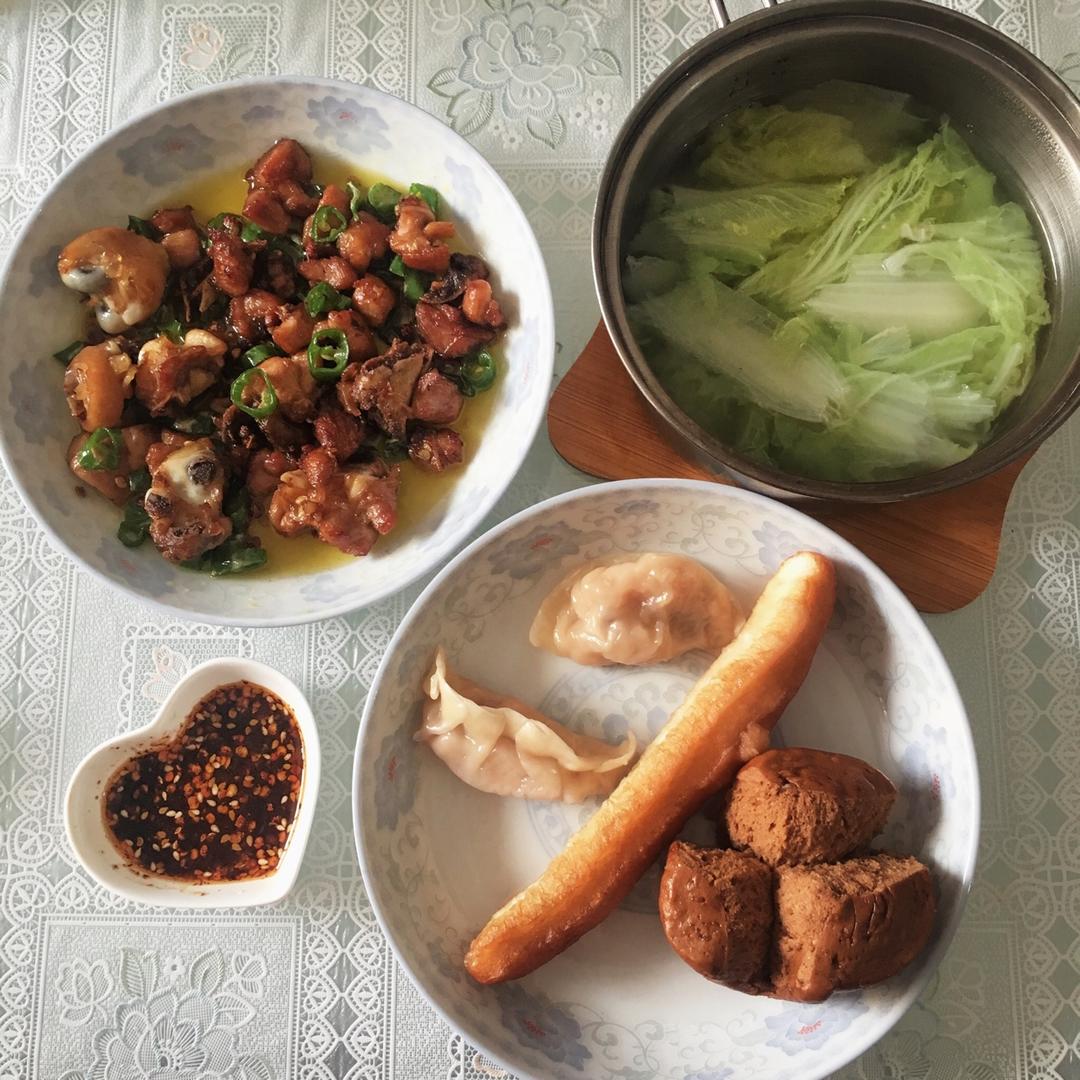 老丁的私房菜-尖椒鸡