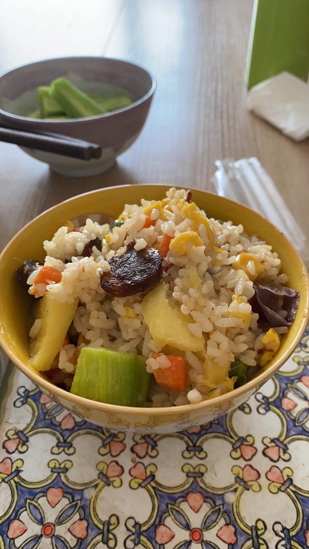 虾仁菠萝炒饭