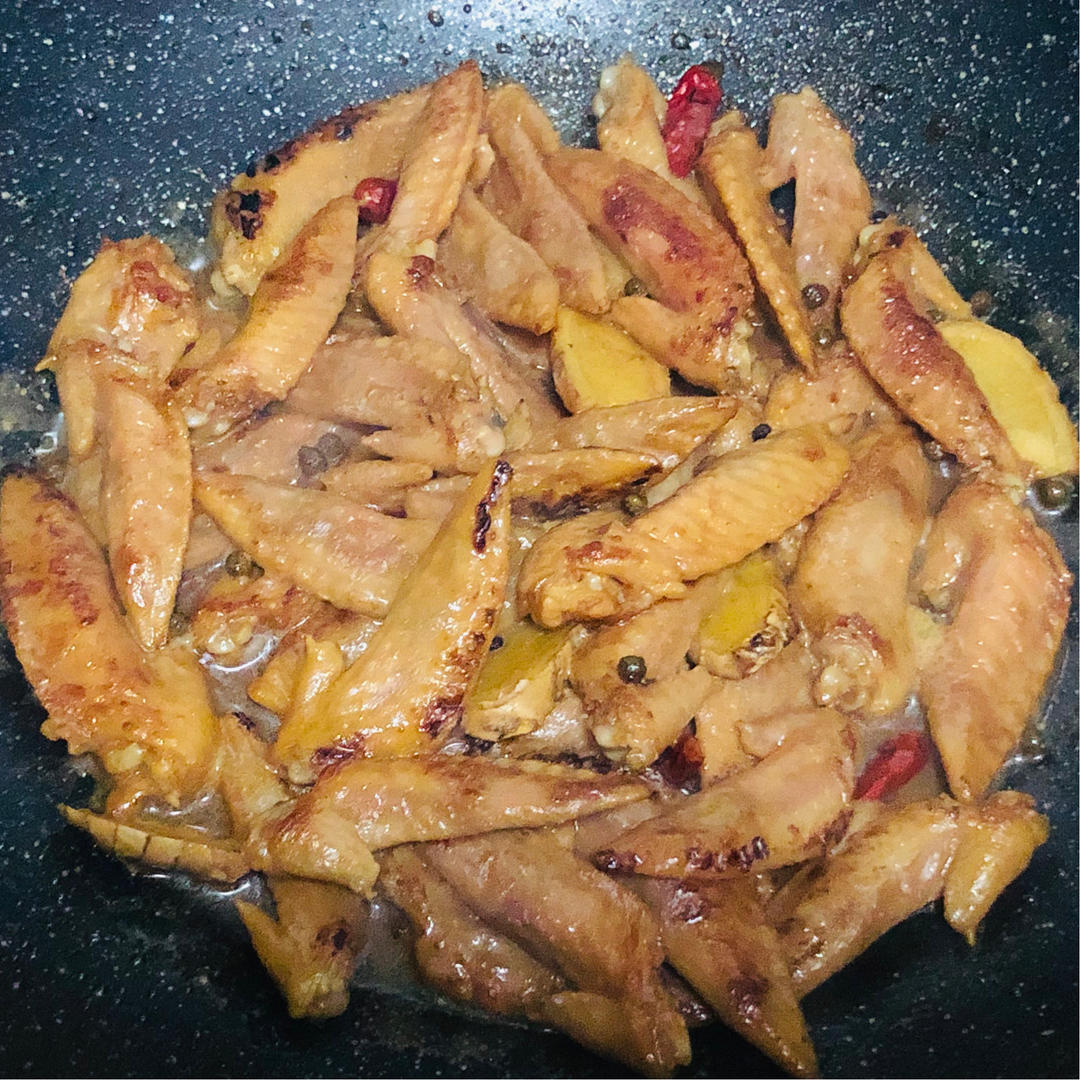 下酒鸡翅尖