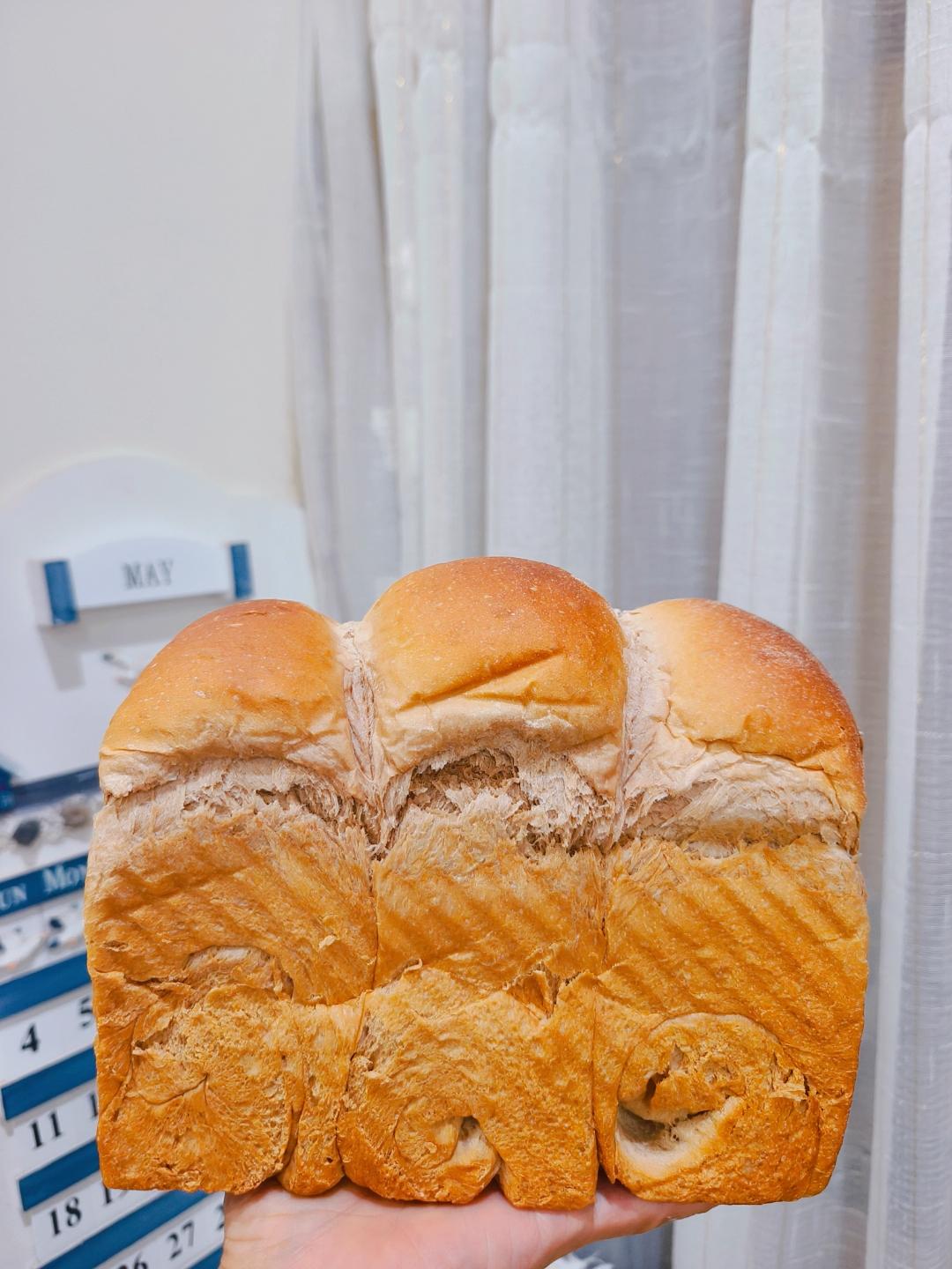 纯奶手撕吐司的做法 步骤1