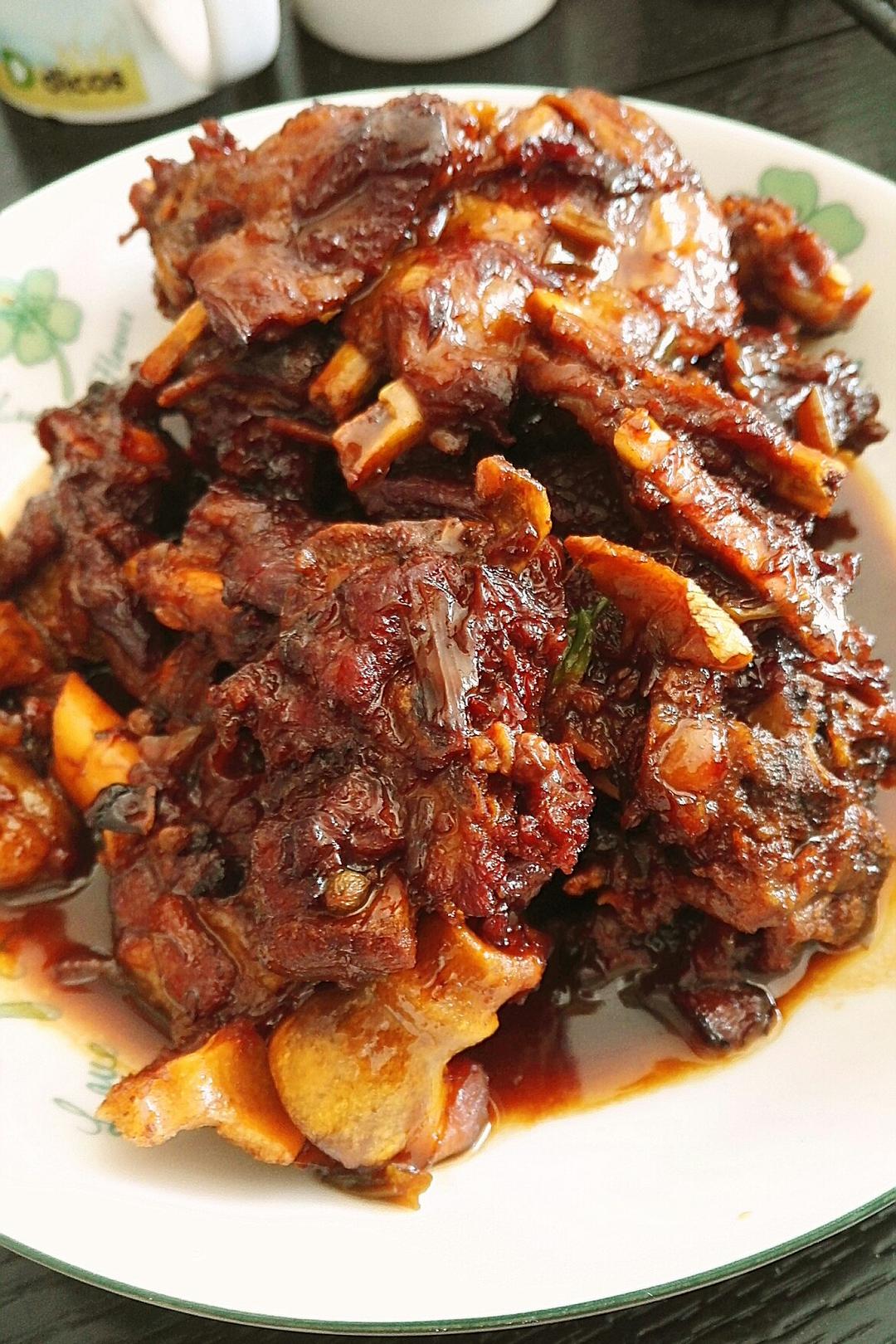硬菜红烧羊排