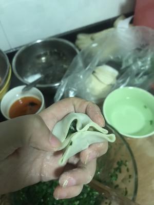 鸡蛋锅贴煎饺的做法 步骤6