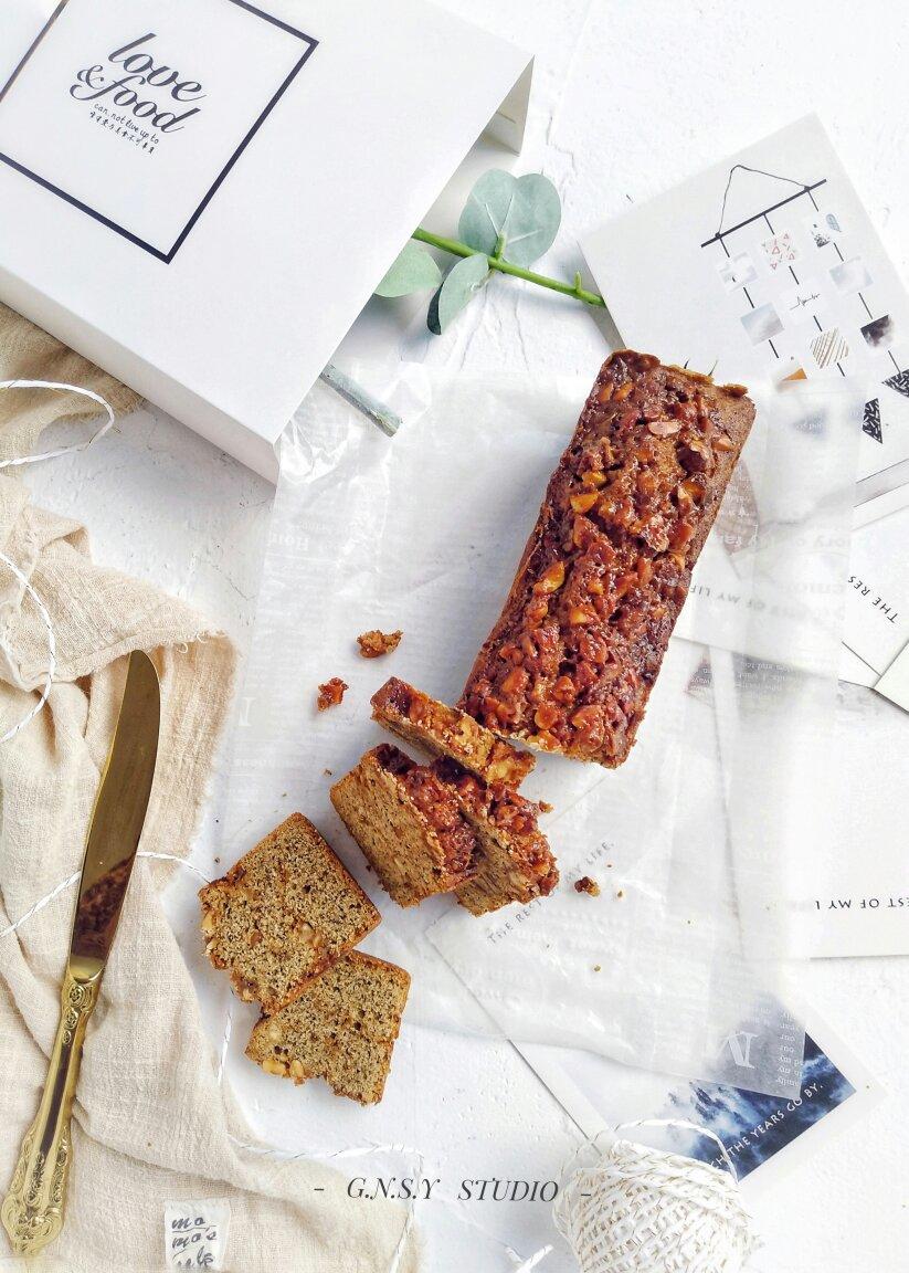 咖啡焦糖坚果磅蛋糕<熊谷裕子>