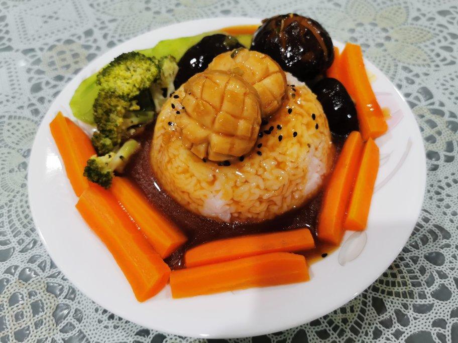 鲍鱼捞饭的灵魂是鲍鱼汁