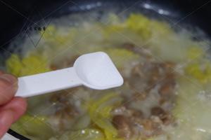羊肉卷炖白菜—太太乐鲜鸡汁的做法 步骤9