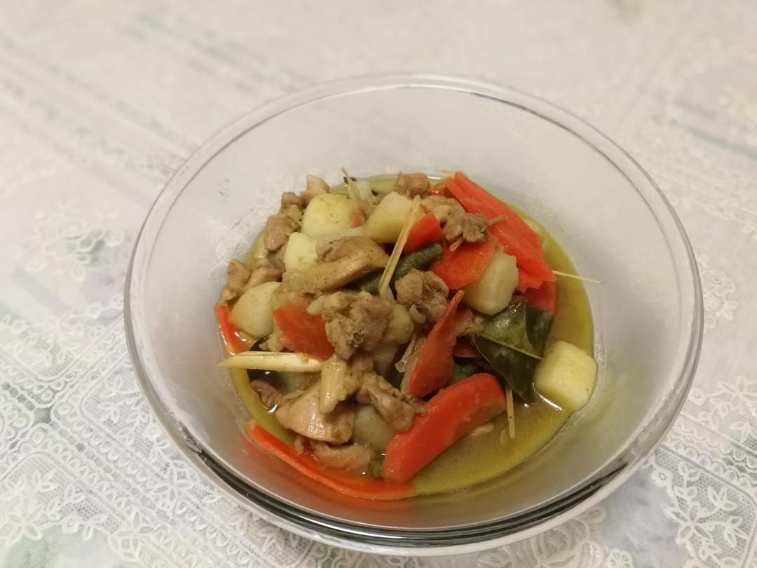 泰式绿咖喱鸡